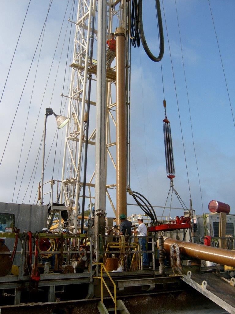 Fiberglass Piping Systems for Oil & Gas Applications